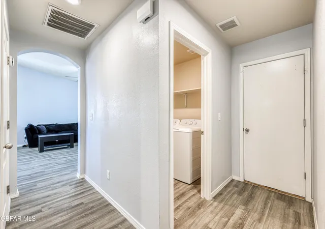 Photo 4 of Single family home for sale at 948 Villa Seca Dr, Horizon City, TX 79928 | MLS# 950148 | Listing updated on 2026-08-28