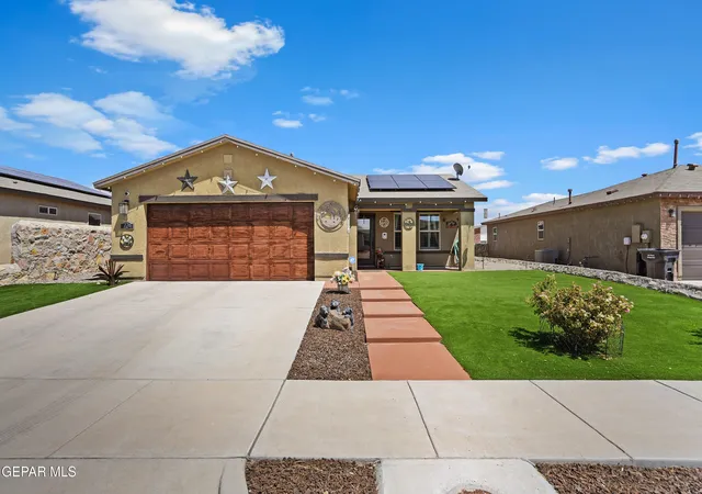 Photo 2 of Single family home for sale at 724 Villa Romero Dr, Horizon City, TX 79928 | MLS# 950235 | Listing updated on 2026-10-08
