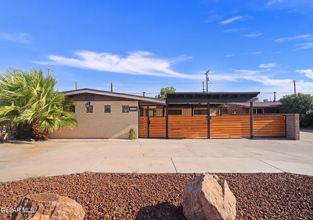 Photo 1 of Single family home for sale at 3111 Altura Ave, El Paso, TX 79930 | MLS# 950174 | Listing updated on 2026-09-15