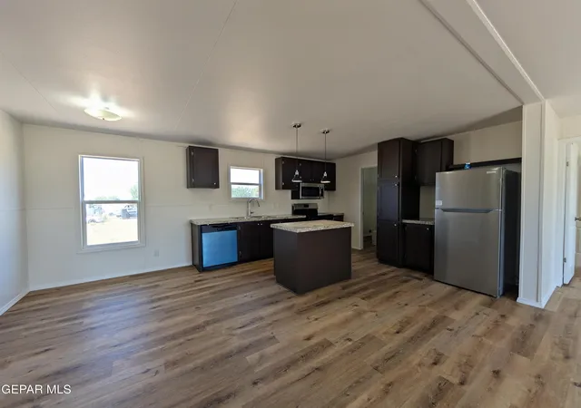 Photo 4 of Manufactured home for sale at 9526 Comet St, Las Cruces, NM 88012 | MLS# 950213 | Listing updated on 2026-08-29