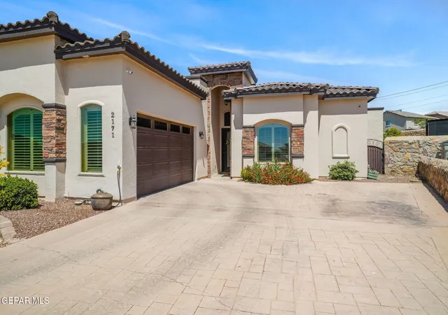Photo 3 of Single family home for sale at 2171 Enchanted Wind Dr, El Paso, TX 79911 | MLS# 950212 | Listing updated on 2026-09-20