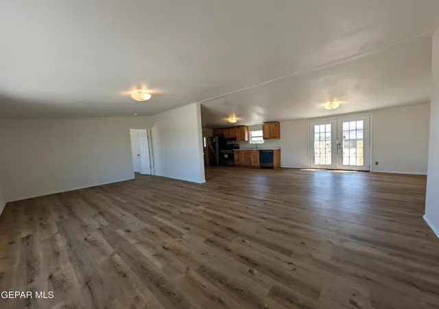 Photo 4 of Manufactured home for sale at 12163 Holman Rd, Las Cruces, NM 88012 | MLS# 950215 | Listing updated on 2026-08-29