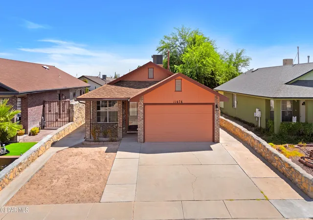 Photo 1 of Single family home for sale at 11676 Diana Lynn Ct, El Paso, TX 79936 | MLS# 950232 | Listing updated on 2026-09-01