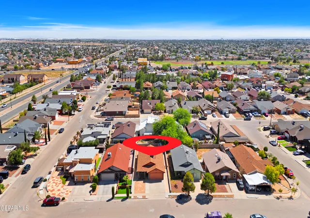 Photo 2 of Single family home for sale at 11676 Diana Lynn Ct, El Paso, TX 79936 | MLS# 950232 | Listing updated on 2026-09-01