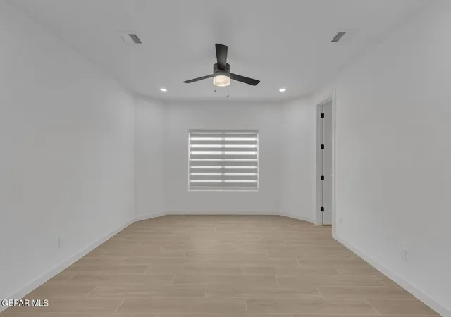 Photo 4 of Single family home for sale at 3033 Impression St, El Paso, TX 79938 | MLS# 950264 | Listing updated on 2026-08-31