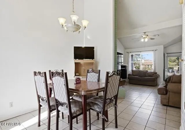 Listing Photo 5 - Condo for sale in building located at 1533 Greg Powers Dr, El Paso, TX 79936 - Unit #B