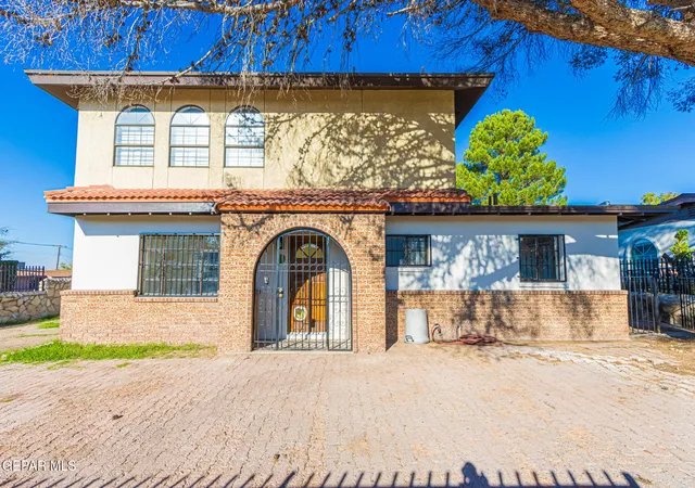 Photo 1 of Single family home for sale at 1017 Lariat St, El Paso, TX 79915 | MLS# 951847 | Listing updated on 2026-10-28