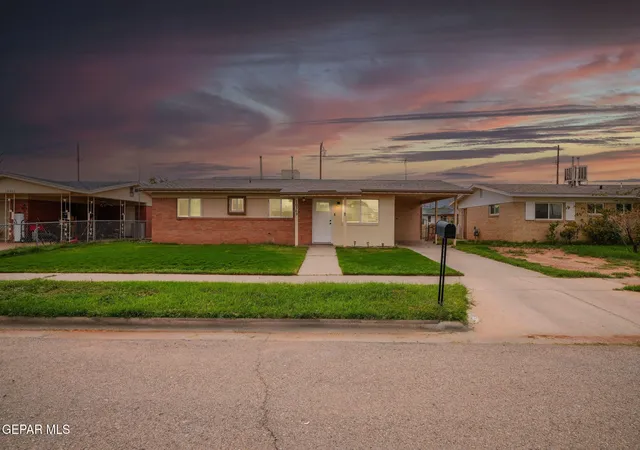 Photo 1 of Single family home for sale at 10369 Redwood St, El Paso, TX 79924 | MLS# 952699 | Listing updated on 2026-10-29