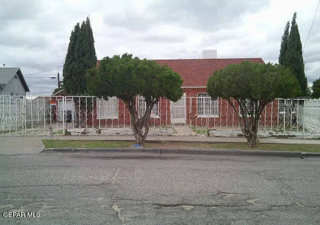 Single family home for sale at 4606 Driver Ln, El Paso, TX 79903 | MLS# 952172