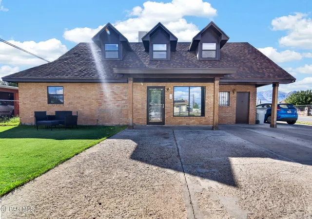 Single family home for sale at 8523 Mount Ranier Dr, El Paso, TX 79904 | MLS# 952272