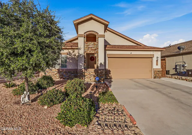 Photo 1 of Single family home for sale at 6045 Copper Hl St, Santa Teresa, NM 88008 | MLS# 952422 | Listing updated on 2026-10-18