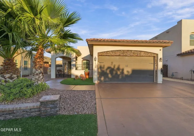 Single family home for sale at 804 Caterick St, El Paso, TX 79928 | MLS# 952809