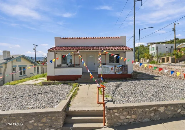 Multi family home for sale at 1615 N Campbell St #2, El Paso, TX 79902 | MLS# 952510