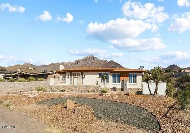 Single family home for sale at 3115 Titanic Ave, El Paso, TX 79904 | MLS# 952790