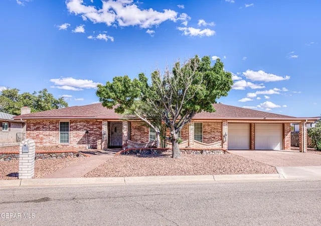 Single family home for sale at 6204 Llano Way, El Paso, TX 79904 | MLS# 953263