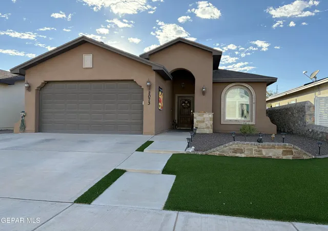 Photo 1 of Single family home for sale at 2073 Charles Horak, El Paso, TX 79938 | MLS# 953016 | Listing updated on 2026-10-28