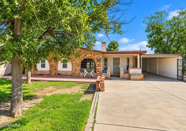 Photo 1 of Single family home for sale at 11485 Philip Dr, El Paso, TX 79927 | MLS# 953002 | Listing updated on 2026-10-29