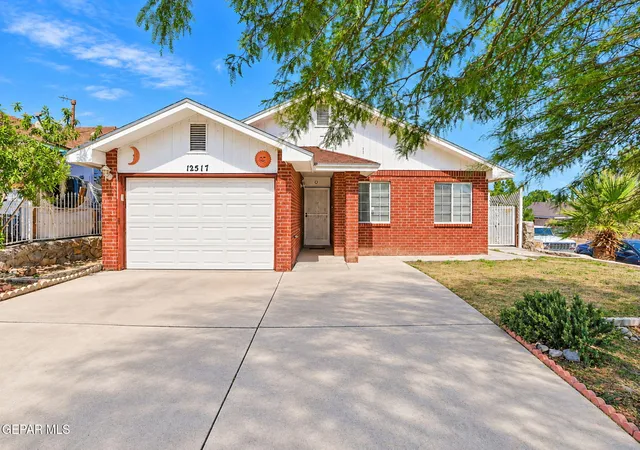 Photo 1 of Single family home for sale at 12517 Robert David Dr, El Paso, TX 79928 | MLS# 953355 | Listing updated on 2026-10-29
