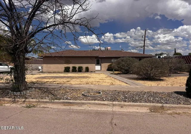 Photo 1 of Sale Pending at 16010 Homestead Dr, El Paso, TX 79928 | MLS# 953378 | Listing updated on 2026-10-29
