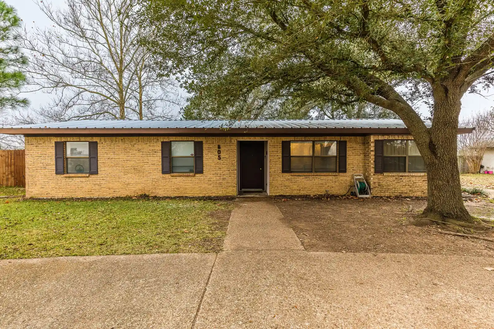Photo 1 of Sale Pending at 805 N Fullerton Ave, Dawson, TX 76639 | MLS# 14731740 | Listing updated on 2024-09-30
