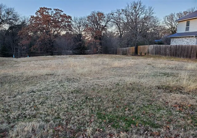 Photo 1 of Land for sale at 800 Hillburn Dr, Quinlan, TX 75474 | MLS# 20066576 | Listing updated on 2026-08-23
