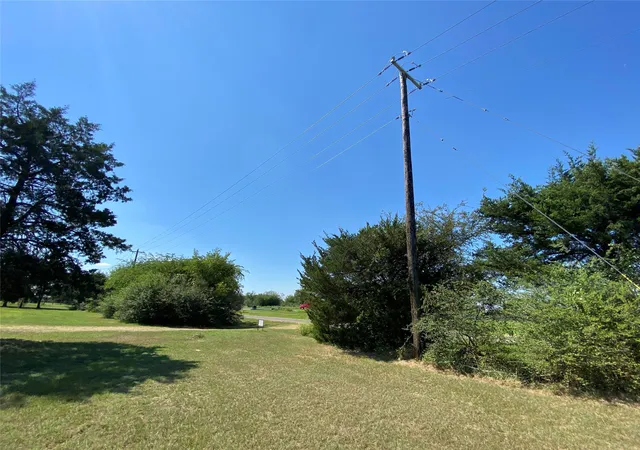 Photo 3 of Land for sale at 95 Farm Road 69 Hwy, Sulphur Springs, TX 75482 | MLS# 20158250 | Listing updated on 2026-10-01