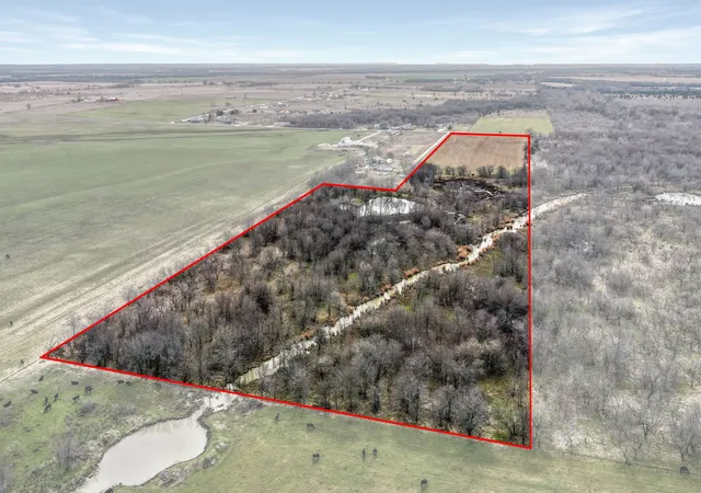 Photo 3 of Land for sale at Tbd Southmayd Rd, Collinsville, TX 76233 | MLS# 20240568 | Listing updated on 2026-09-23