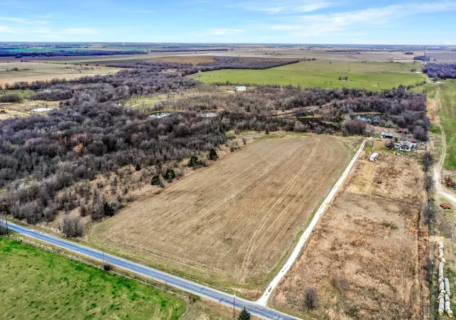 Photo 4 of Land for sale at Tbd Southmayd Rd, Collinsville, TX 76233 | MLS# 20240568 | Listing updated on 2026-09-23