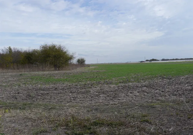 Homes for sale in Milford, TX | Tbd 111 Interstate 35 Hwy, Milford, TX 76670 | MLS# 20318624