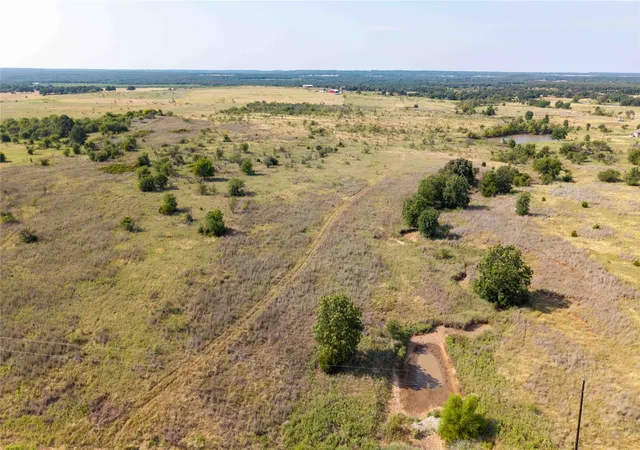 Photo 4 of Land for sale at Tr 3 4 Wire, Bowie, TX 76230 | MLS# 20364643 | Listing updated on 2026-08-03