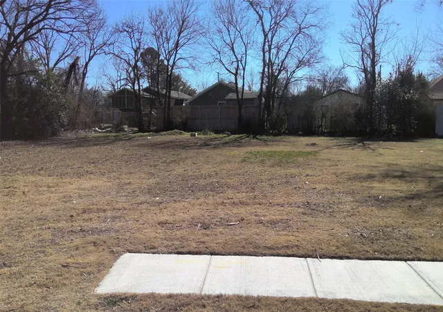 Photo 3 of Land for sale at 4528 Meek St, Dallas, TX 75216 | MLS# 20430120 | Listing updated on 2026-07-07