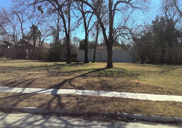 Photo 2 of Land for sale at 4524 Meek St, Dallas, TX 75216 | MLS# 20430132 | Listing updated on 2026-07-07