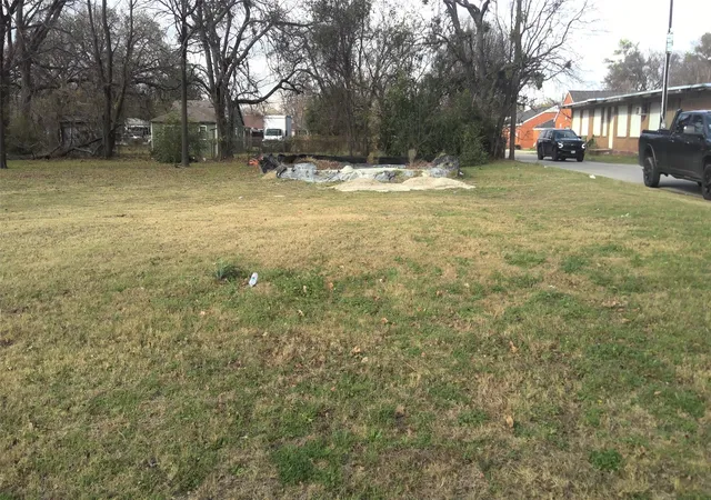 Photo 4 of Land for sale at 4524 Meek St, Dallas, TX 75216 | MLS# 20430132 | Listing updated on 2026-07-07