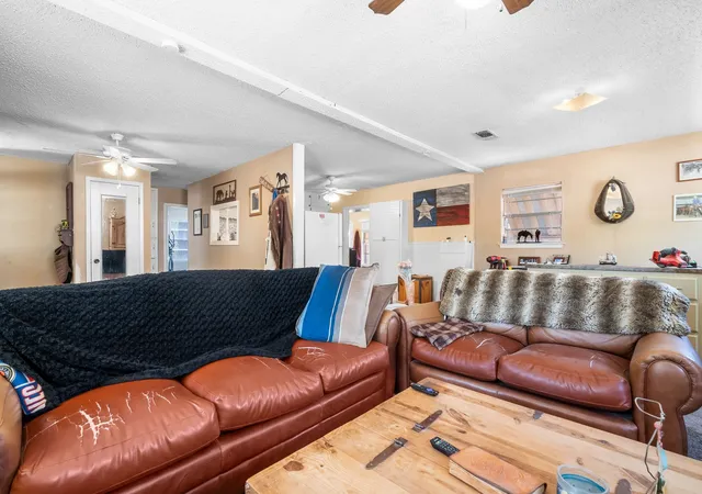 Photo 3 of Single family home for sale at 12125 Fm 920, Weatherford, TX 76088 | MLS# 20419878 | Listing updated on 2026-07-28