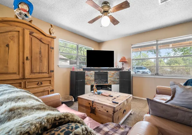 Photo 3 of Single family home for sale at 12125 Fm 920, Weatherford, TX 76088 | MLS# 20419878 | Listing updated on 2026-07-28