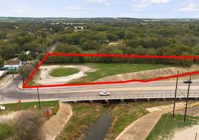 Photo 4 of Land for sale at 938 E Henderson St, Cleburne, TX 76031 | MLS# 20446895 | Listing updated on 2026-08-27