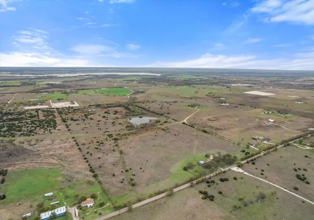 Photo 2 of House for sale at 2301 County Road 1224, Cleburne, TX 76033 | MLS# 20472621 | Listing updated on 2026-09-16