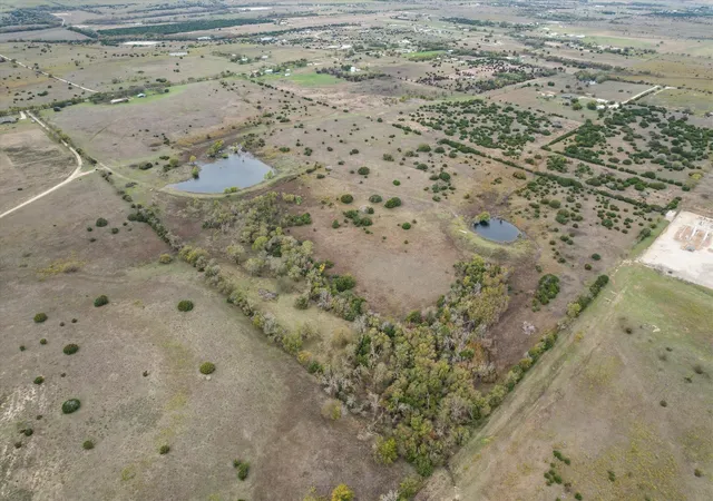 Photo 4 of House for sale at 2301 County Road 1224, Cleburne, TX 76033 | MLS# 20472621 | Listing updated on 2026-09-16