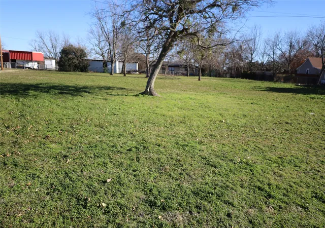 Homes for sale in Godley, TX | 404 N 5th St, Godley, TX 76044 | MLS# 20483310