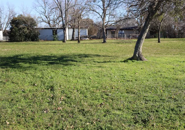 Photo 1 of Land for sale at 404 N 5th St, Godley, TX 76044 | MLS# 20483310 | Listing updated on 2026-08-28