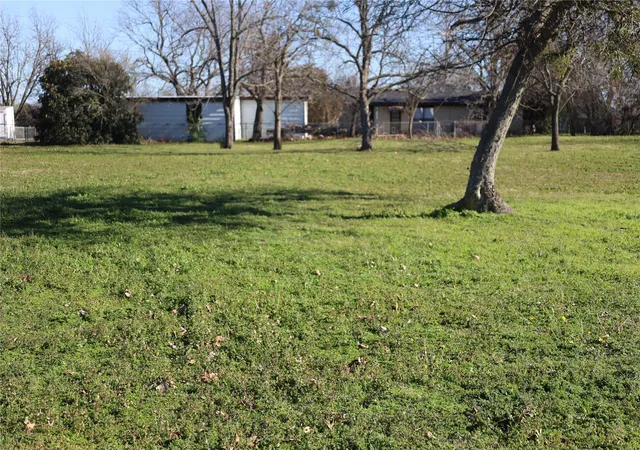 Photo 2 of Land for sale at 404 N 5th St, Godley, TX 76044 | MLS# 20483310 | Listing updated on 2026-08-28