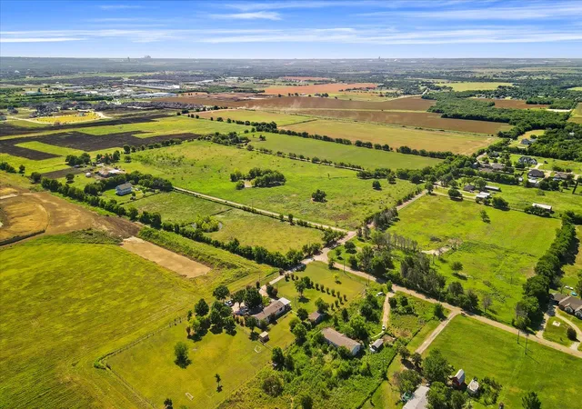 Land for sale at 2500 Howell Dr, Venus, TX 76084 | MLS# 20503240