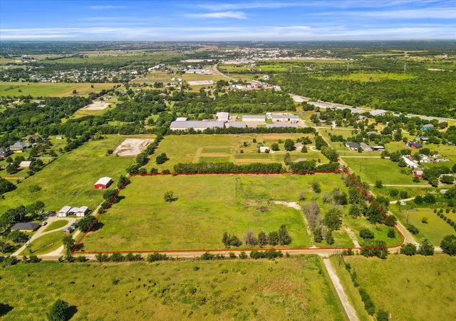 Photo 3 of Land for sale at 2500 Howell Dr, Venus, TX 76084 | MLS# 20503240 | Listing updated on 2026-08-24