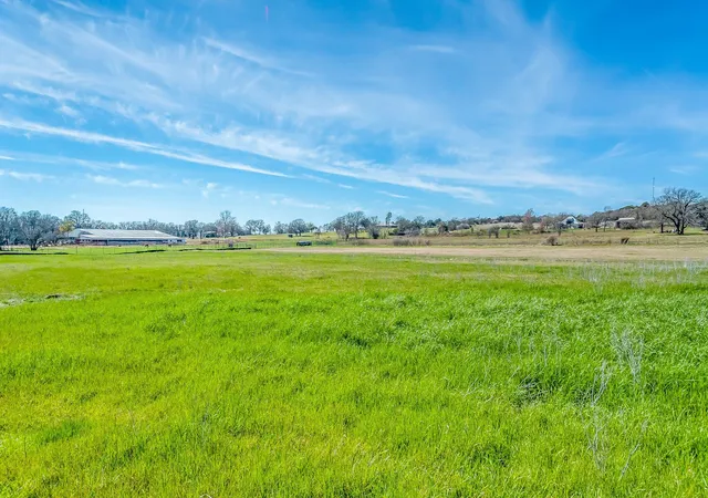 1st image of 1012 Lambert Ct, Weatherford, TX 76088 | MLS# 20541703