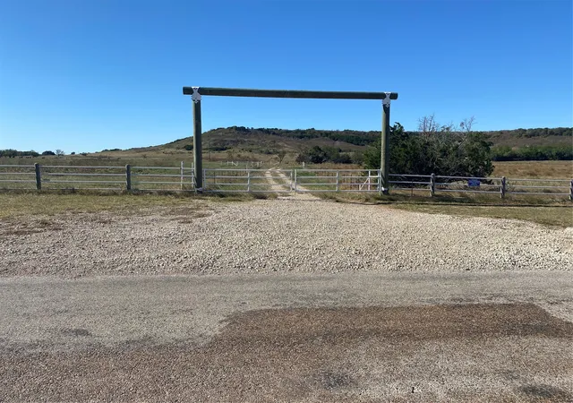 Homes for sale in Strawn, TX | 2423 N State Hwy 16, Strawn, TX 76475 | MLS# 20543254