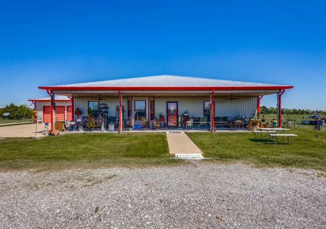 Photo 3 of House for sale at 5053 County Rd 413, Melissa, TX 75454 | MLS# 20562359 | Listing updated on 2026-09-04