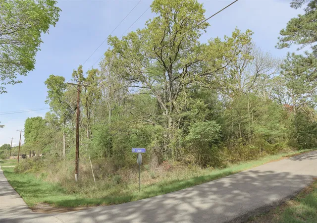 Homes for sale in Tool, TX | 1366 Utopia Rd, Tool, TX 75143 | MLS# 20569977