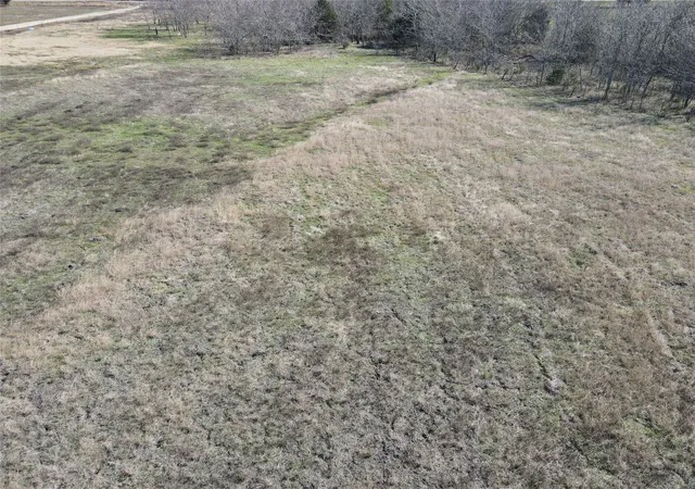 Photo 4 of Land for sale at 4028 Dove St, Greenville, TX 75401 | MLS# 20577000 | Listing updated on 2026-08-31