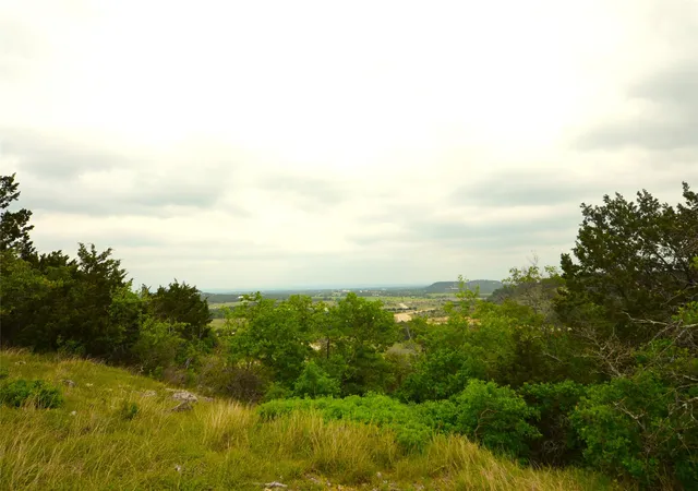 Photo 1 of Sale Pending at 1239 Hidden Rock Rd, Glen Rose, TX 76043 | MLS# 20590847 | Listing updated on 2026-07-12