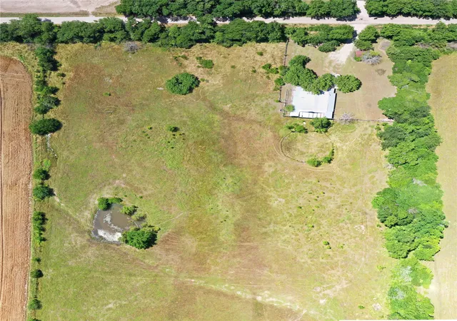 Photo 2 of Land for sale at 2516 County Road 1017, Celeste, TX 75423 | MLS# 20623658 | Listing updated on 2026-08-18